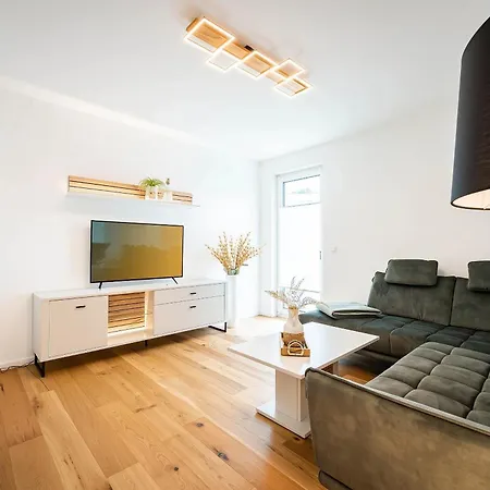 Apartment Moderne Mit Terrasse - Leipziger Str *